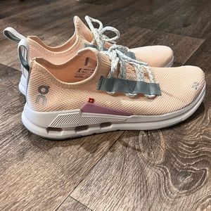 On Cloudeasy Knit Running Sneaker